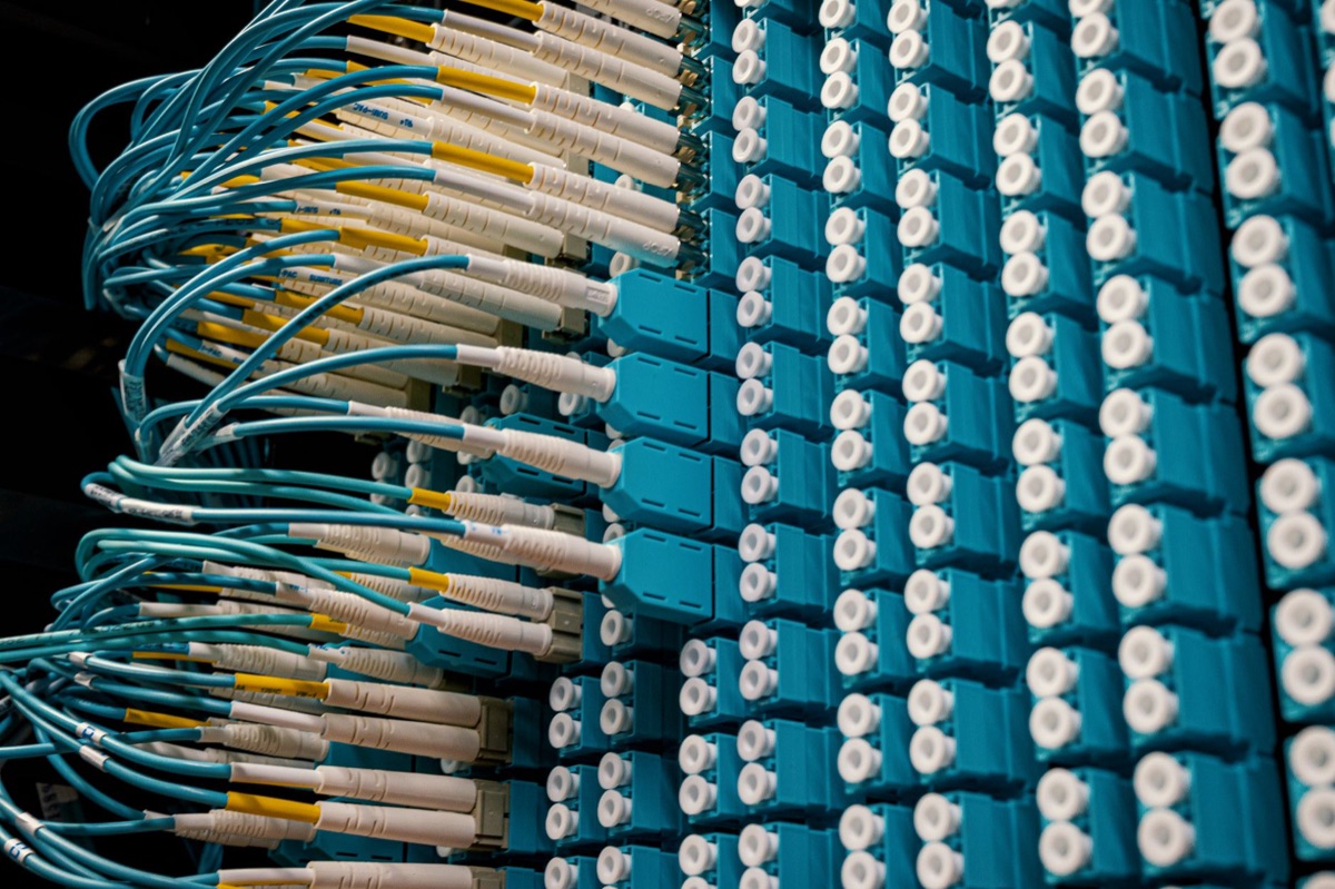 Centro de datos con servidores