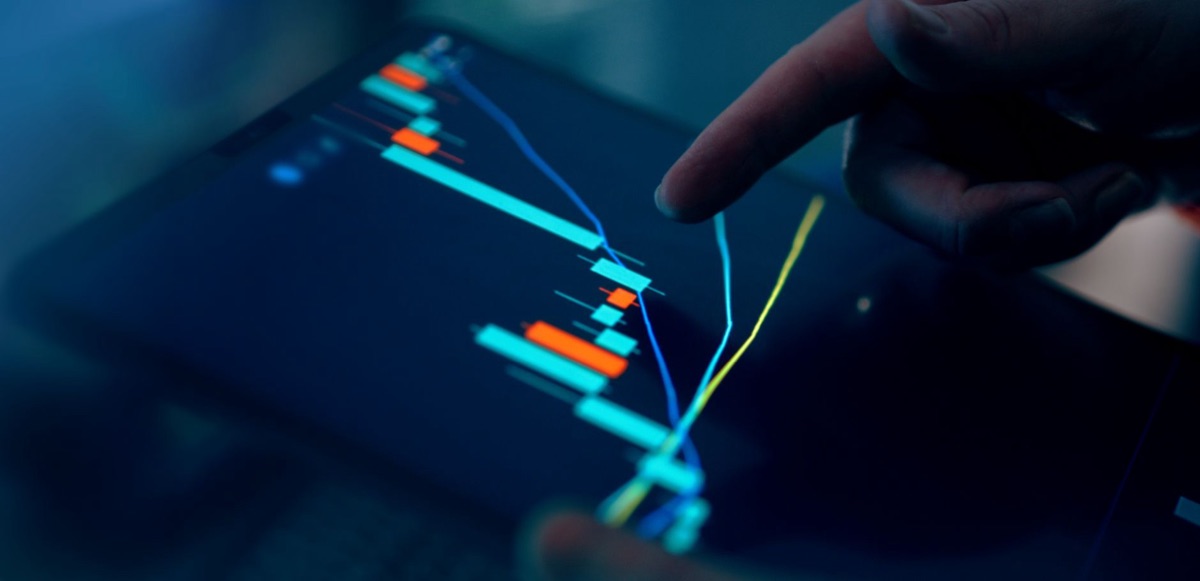 Digital Dashboard with Real-Time Data Analytics